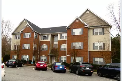 6941 Hanesbrook Circle #301, Clemmons, NC 27012 - Photo 1