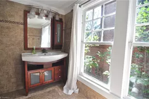 446 Lockland Ave, Winston-Salem, NC 27103 - Photo 17