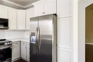 2700 Red Willow Ln, Winston-Salem, NC 27127 - Photo 13