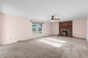 5371 NW School Rd, Greensboro, NC 27409 - Photo 9