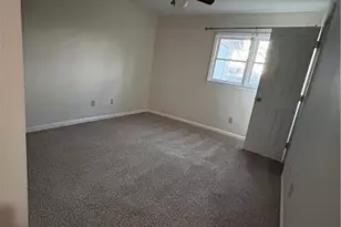 4201 Edith Ln, Greensboro, NC 27409 - Photo 11