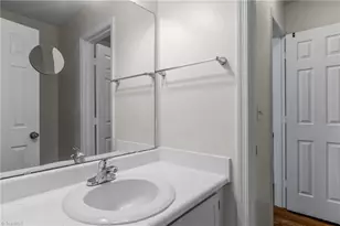 4201 Edith Ln, Greensboro, NC 27409 - Photo 21