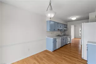 4201 Edith Ln, Greensboro, NC 27409 - Photo 15