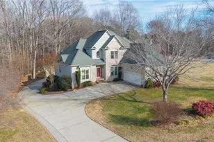 6505 Heron Point Ct, Belews Creek, NC 27009 - Photo 3