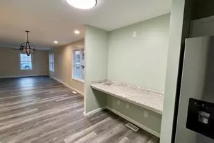 319 E 3rd Ave Ext, Lexington, NC 27292 - Photo 5