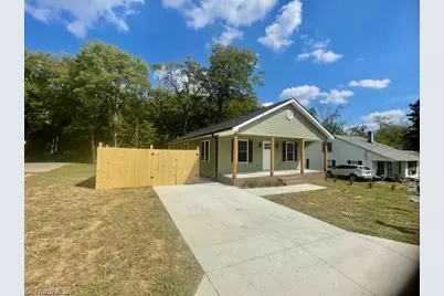 319 E 3rd Ave Extension, Lexington, NC 27292 - Photo 17