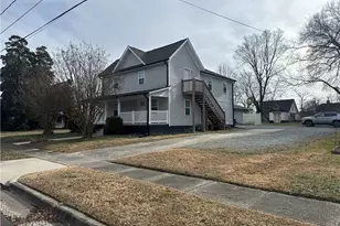 909 Washington St, Burlington, NC 27217 - Photo 5