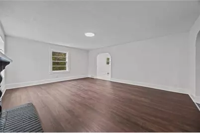 1811 Lazy Lane, High Point, NC 27265 - Photo 9