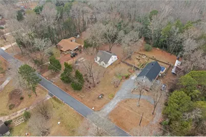 1811 Lazy Lane, High Point, NC 27265 - Photo 37