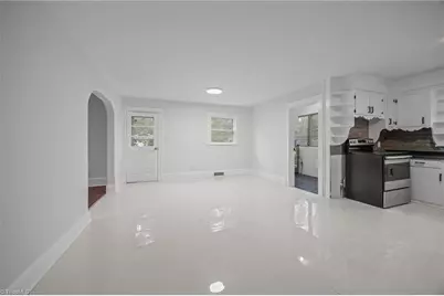 1811 Lazy Lane, High Point, NC 27265 - Photo 17