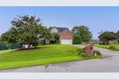 112 Redberry Lane, Winston-Salem, NC 27107 - Photo 5