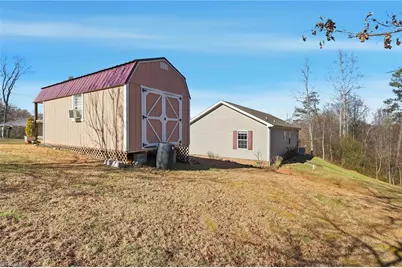 220 Circle Street, Millers Creek, NC 28651 - Photo 37