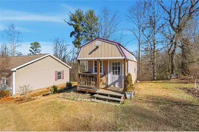 220 Circle Street, Millers Creek, NC 28651 - Photo 35