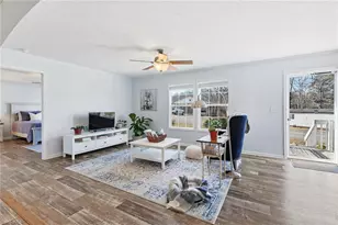 220 Circle St, Millers Creek, NC 28651 - Photo 3