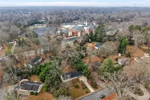 3403 Wilshire Dr, Greensboro, NC 27408 - Photo 35