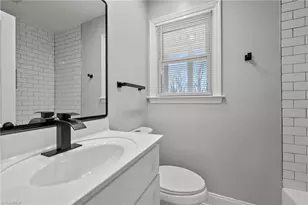 3403 Wilshire Dr, Greensboro, NC 27408 - Photo 15