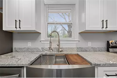 3403 Wilshire Drive, Greensboro, NC 27408 - Photo 11