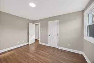 2403 Madre Pl, Greensboro, NC 27406 - Photo 11