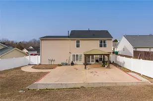 929 Big Creek Ct, High Point, NC 27265 - Photo 27