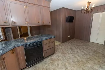 4530 Burwell Road, Winston-Salem, NC 27107 - Photo 9