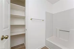 111 Chrisfield Cir, Winston-Salem, NC 27104 - Photo 27