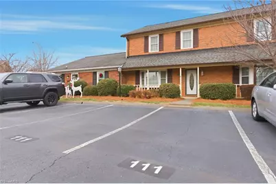 111 Chrisfield Circle, Winston-Salem, NC 27104 - Photo 5