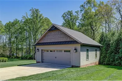 208 Lakeshore Drive, Reidsville, NC 27320 - Photo 43