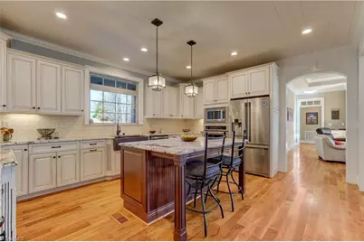 208 Lakeshore Drive, Reidsville, NC 27320 - Photo 11