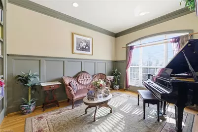 204 Fosseway Drive, Greensboro, NC 27455 - Photo 41