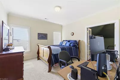 204 Fosseway Drive, Greensboro, NC 27455 - Photo 27