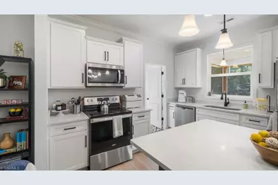 826 Country Lane, Pelham, NC 27311 - Photo 15