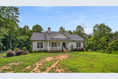 826 Country Lane, Pelham, NC 27311 - Photo 3