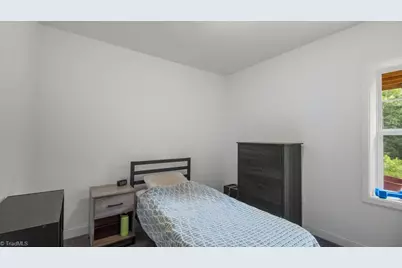 826 Country Lane, Pelham, NC 27311 - Photo 37