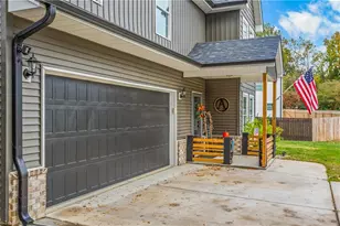 2709 Farmbrook Rd, Winston-Salem, NC 27103 - Photo 3