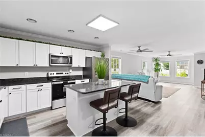 2709 Farmbrook Road, Winston-Salem, NC 27103 - Photo 11