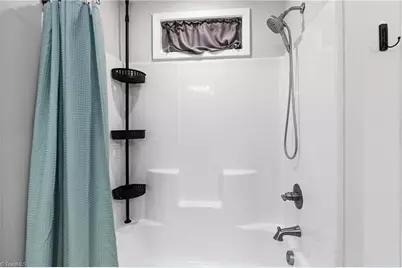 2709 Farmbrook Road, Winston-Salem, NC 27103 - Photo 25