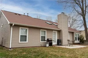 5703 Chinaberry Pl, Greensboro, NC 27405 - Photo 25