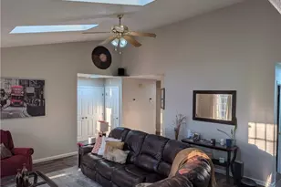 5703 Chinaberry Pl, Greensboro, NC 27405 - Photo 7