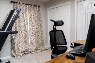 5703 Chinaberry Pl, Greensboro, NC 27405 - Photo 23