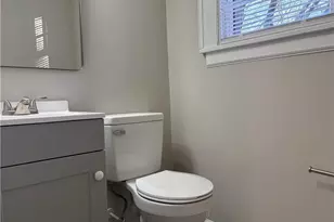 1108 S Main St, Reidsville, NC 27320 - Photo 11