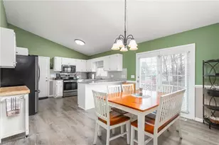 1116 Old Glencoe Road W, Burlington, NC 27217 - Photo 9