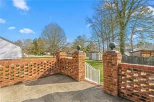 1116 Old Glencoe Road W, Burlington, NC 27217 - Photo 25