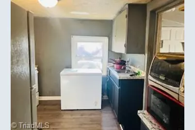 707 W Terrell Street, Greensboro, NC 27406 - Photo 11