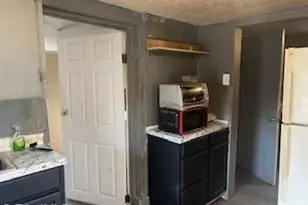 707 W Terrell St, Greensboro, NC 27406 - Photo 13