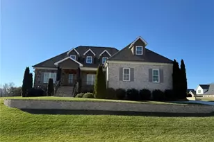 8521 Parkchester Pl, Oak Ridge, NC 27310 - Photo 1