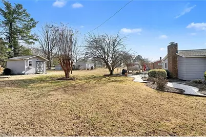 913 Alice Drive, Thomasville, NC 27360 - Photo 27