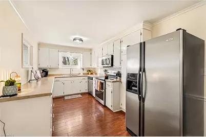 913 Alice Drive, Thomasville, NC 27360 - Photo 13