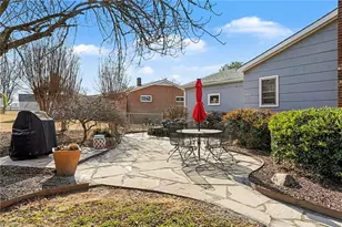 913 Alice Dr, Thomasville, NC 27360 - Photo 25