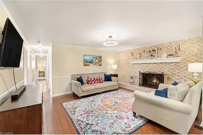 913 Alice Drive, Thomasville, NC 27360 - Photo 7