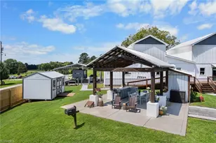 106 Grants Home Trail, Ararat, NC 27007 - Photo 37